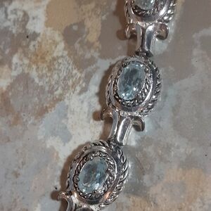 Sterling Silver Blue Topaz Bracelet 925 8"